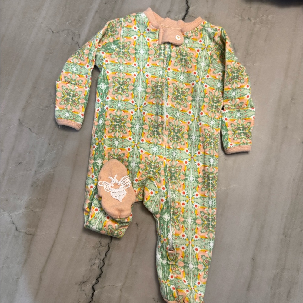 Burt’s Bees Footies